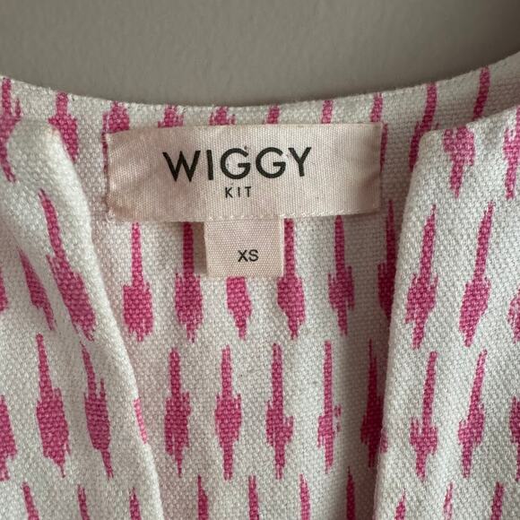 Wiggy Kit Sleeveless White and Pink Print Shift Dress Size XS - Picture 2 of 6
